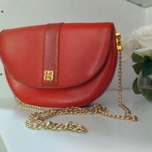 Givenchy Leather Purse 👛